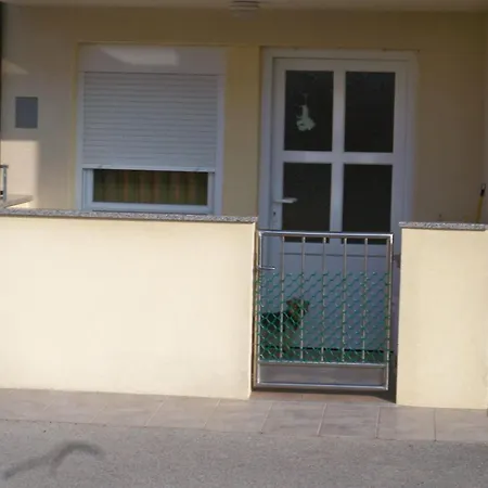 Fuer Zwei Personen By Interhome Apartman
